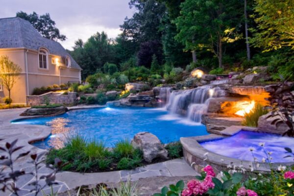 Lonsdale Swimming Pool: Heart of Mickleover's Community Spirit