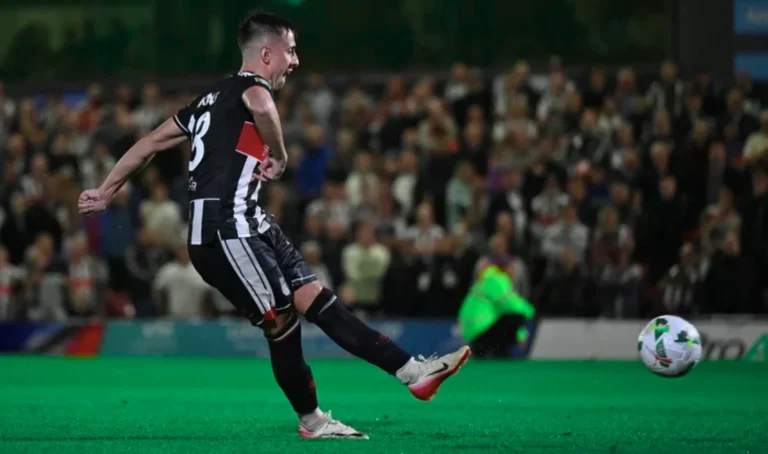 Grimsby Stuns Man Utd in Carabao Cup Thriller